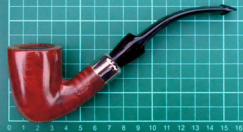 Savinelli Premier quality, with briar more than 20 years older than the current pipes